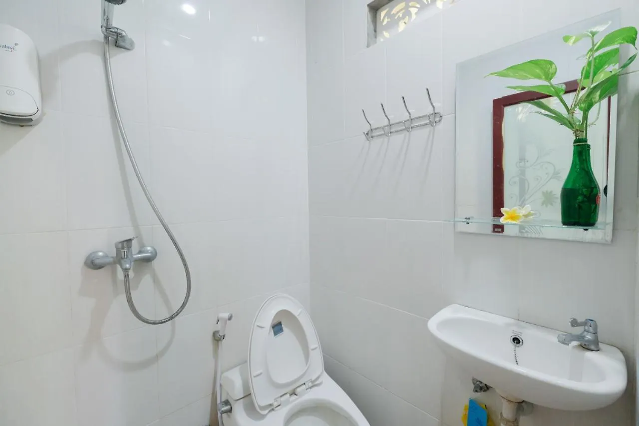 D'Tamblingan Guest House At Taman Griya Jimbaran Redpartner - Minimum Stay 30 Nights Hotel